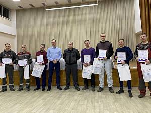 Руководство ЧЗПСН-Профнастил наградило лучших сотрудников года!